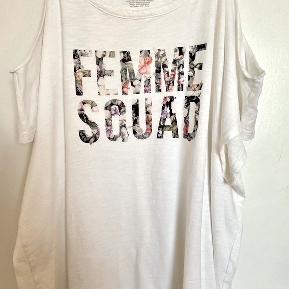 Lane Bryant Floral “Femme Squad” Cold Shoulder T-Shirt - Size 18/20 - Picture 4 of 11